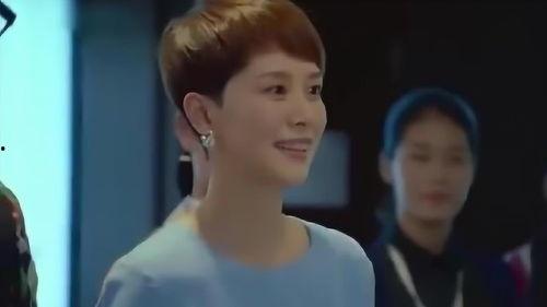 经理干丝袜老婆,经理与妻子的浪漫生活揭秘